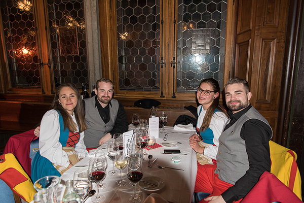 %_tempFileName191_ZN_SL17_DSC2278_WEB%