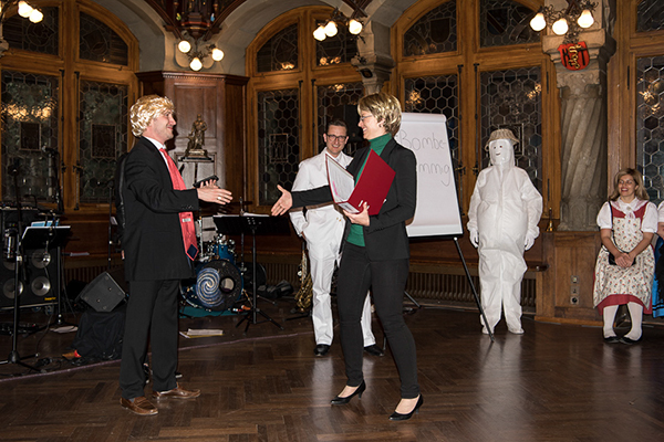 %_tempFileName232_ZN_SL17_DSC2324_WEB%